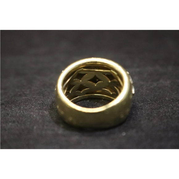 18k Gold Diamond Accent Ring - Picture 3 of 5